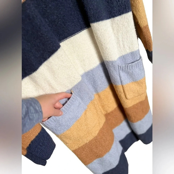 Freshman 1996 • Colorblock Open Front Long Cardigan - Picture 4 of 7